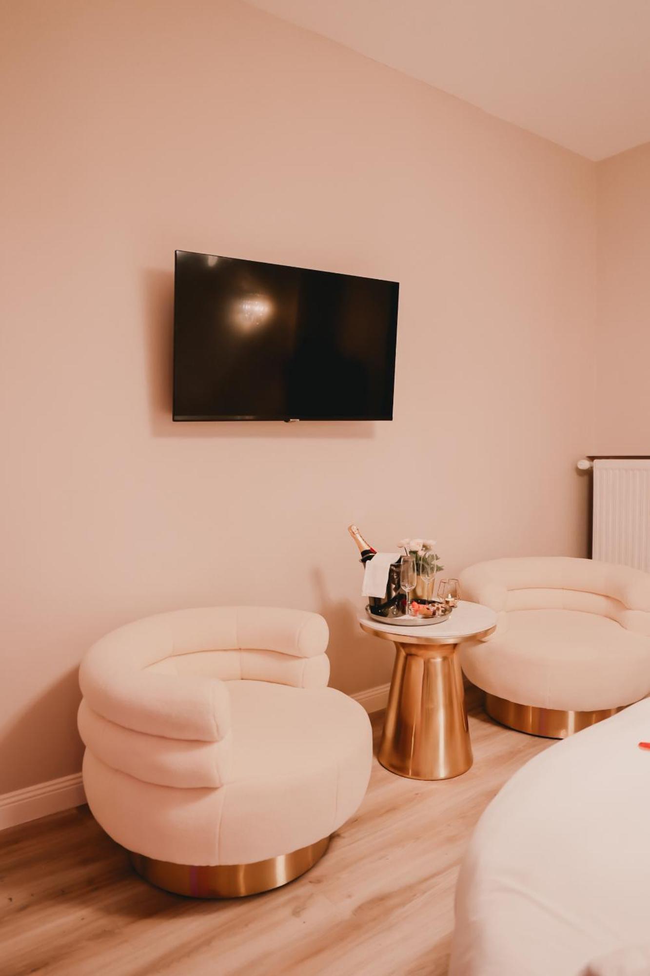 Hotel Mademoiselle Льєж Екстер'єр фото