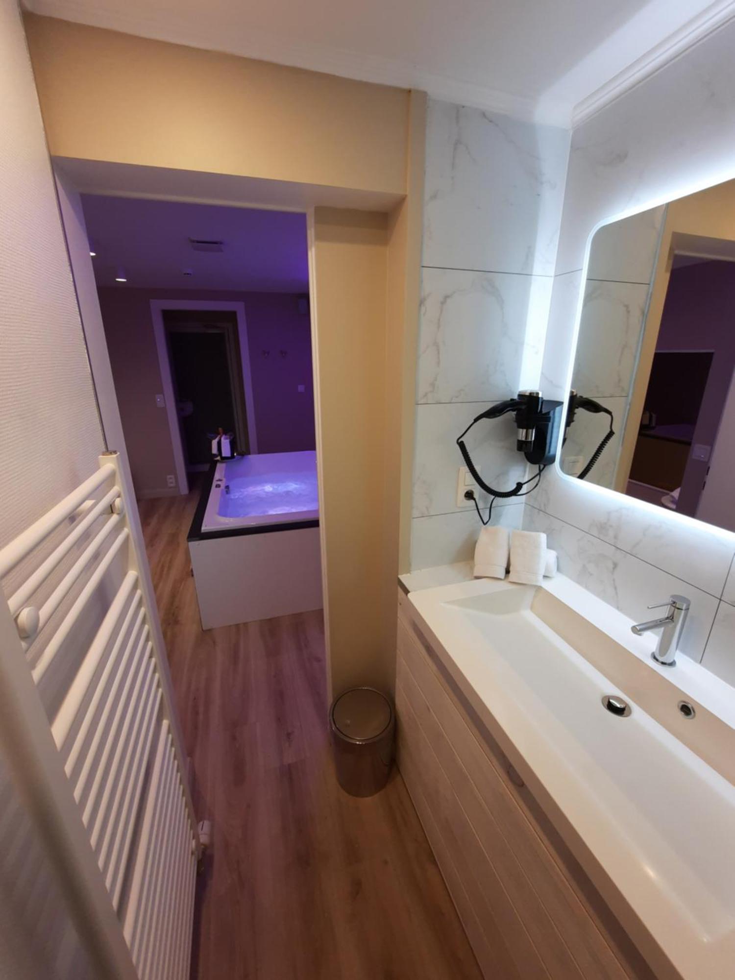 Hotel Mademoiselle Льєж Екстер'єр фото