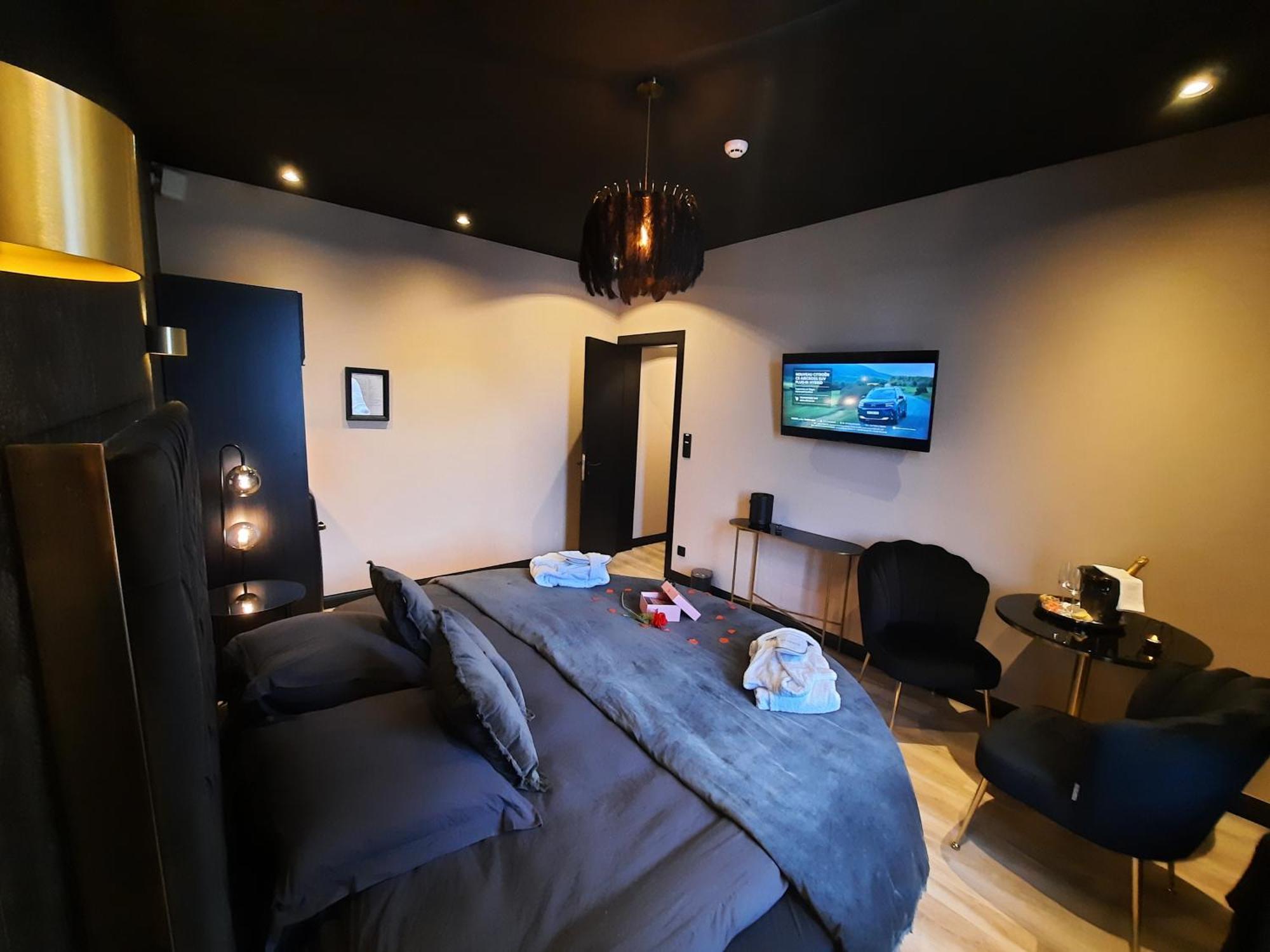 Hotel Mademoiselle Льєж Екстер'єр фото